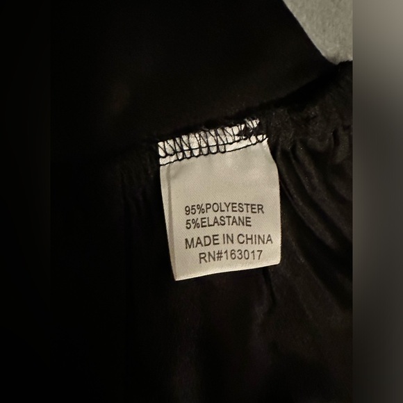 Princess Polly black cowl neck open back crop top size 6 - Picture 4 of 8